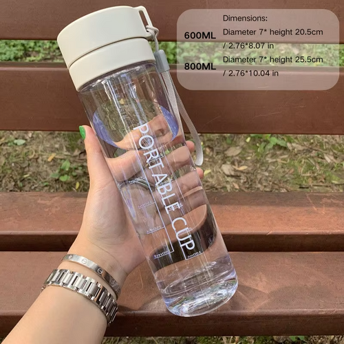 botella de agua color beige de 600 ml y 800ml